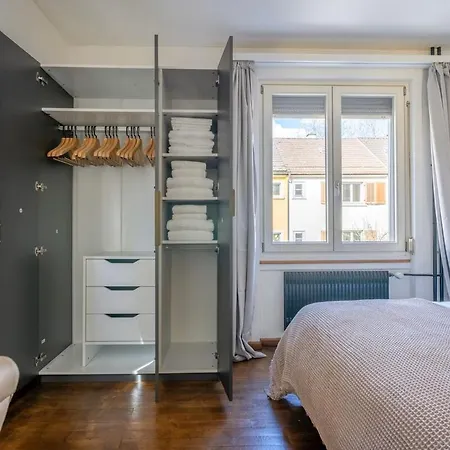 شقة Amber 2 Schlafzimmer Balkon Ruhige Lage In Wipkingen