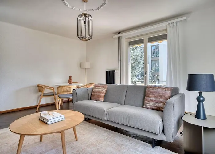 Apartment Amber 2 Schlafzimmer Balkon Ruhige Lage In Wipkingen